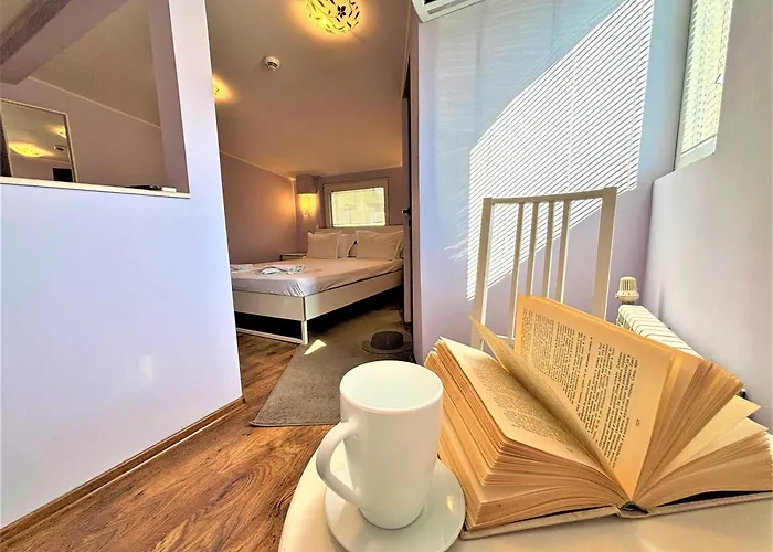 L'Opera Guest House