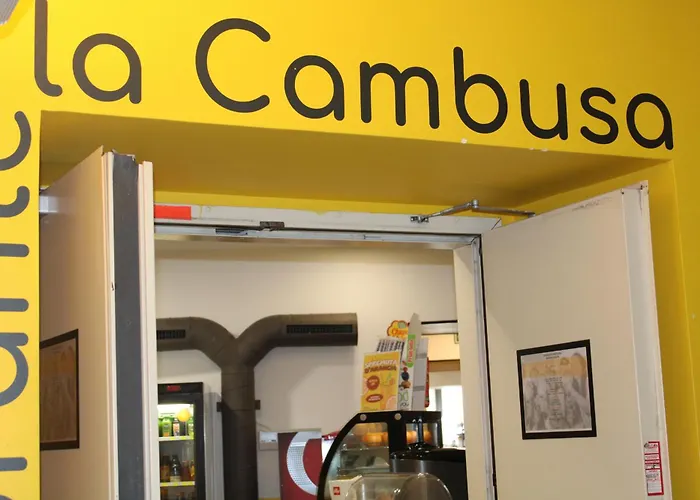 Hotel cerca del colegio: Roma Scout Center