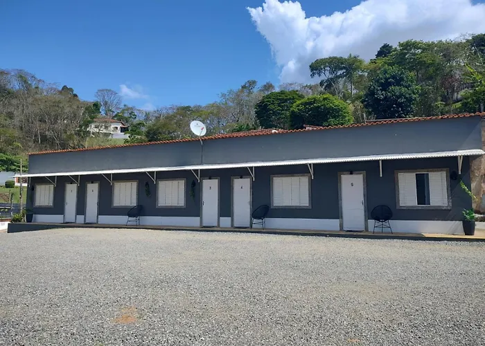 Alojamento com o café da manhã Apenas: Pousada Styllus Miguel Pereira