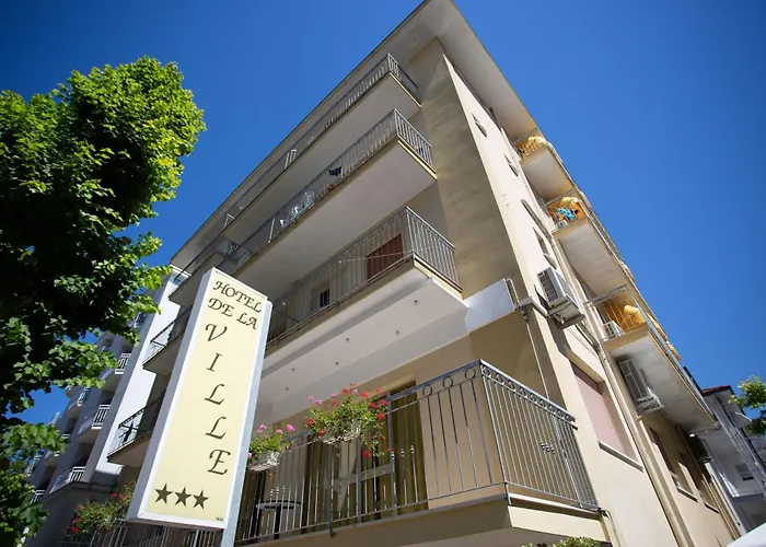 Hotel De La Ville