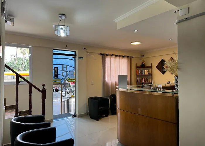 New Point Hotel
