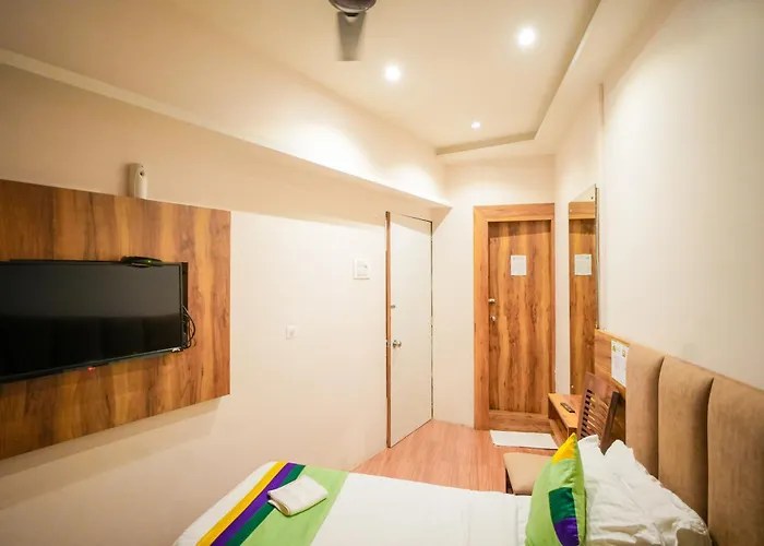 Hotel Skylink Hospitality Mahalaxmi