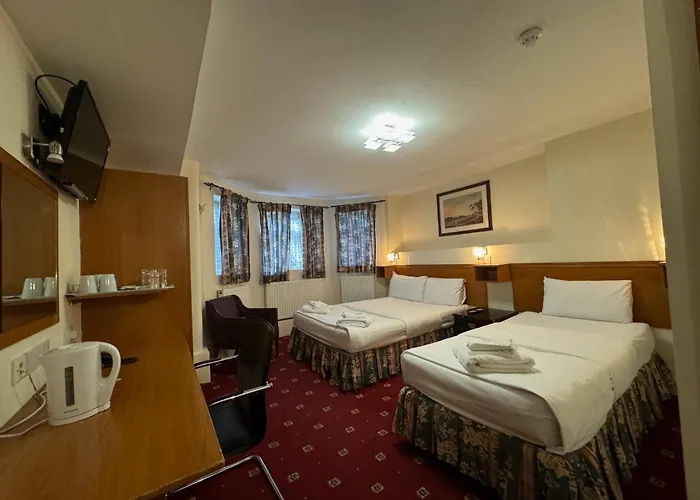 Bridge Park Hotel
