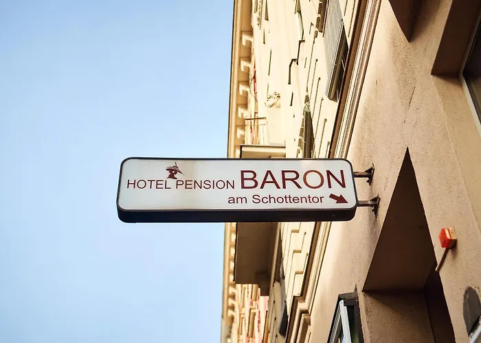 Centraal gelegen hotel: Hotel Pension Baron Am Schottentor