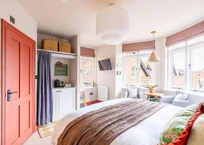 The Willows Boutique Stays By I-Stay Whitby