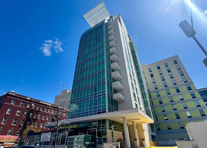  Lic Manhattan View