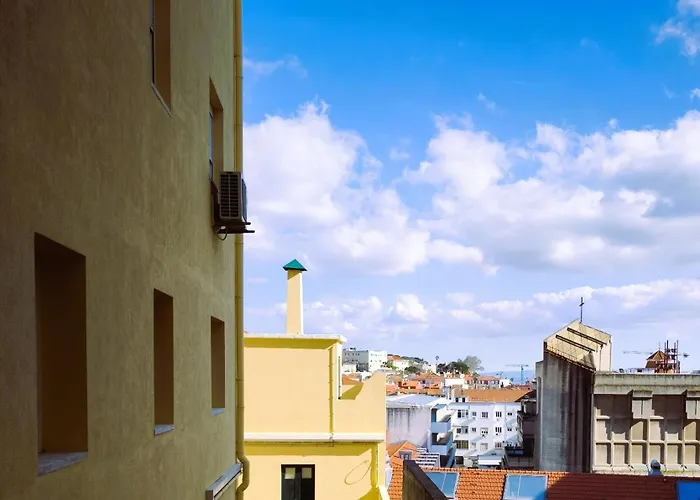  Ey Lisbon