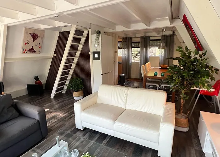 Golf hotel: La Dolce Vita, Chalet 75, Vakantiepark Sunclass Durbuy