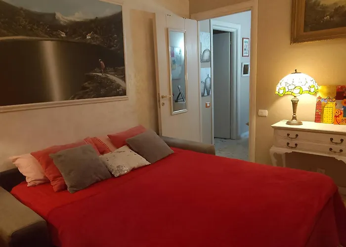 Casa de vacaciones: Casa Bella B&B 2 Unita - Una Con Bagno Privato Oppure Camera Con Bagno Condiviso