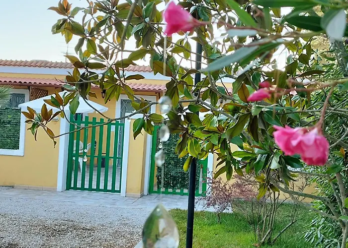 La villa: Case Barone di Muro