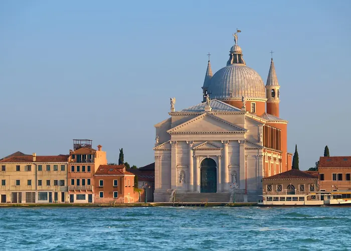 Location Maison Vacances Maison Boutique Al Redentore