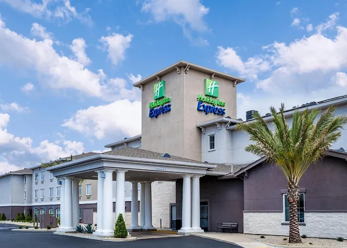 Resorts Guide Holiday Inn Express Lodi By Ihg