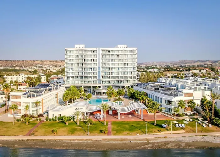 Hotel met uitzicht: Radisson Beach Resort Larnaca