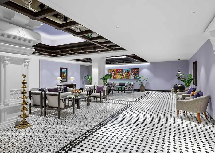 Vivanta Ernakulam, Marine Drive