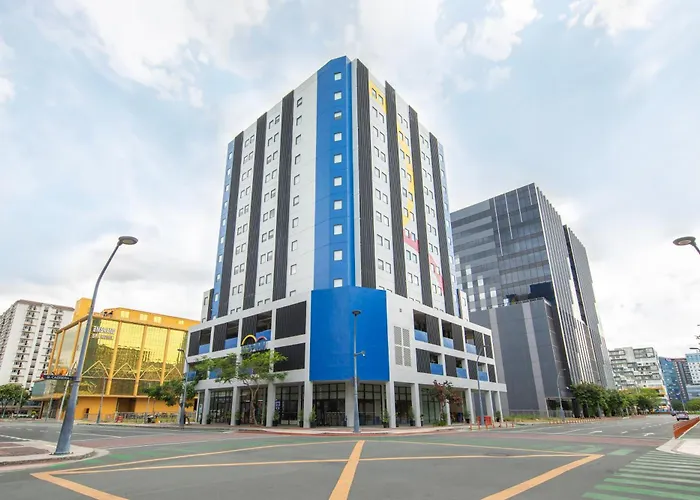 Hop Inn Aseana City Manila