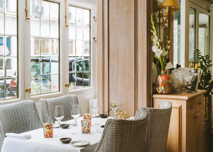 Hotel de 5 estrellas: Hotel Splendide Royal Paris - Relais & Chateaux