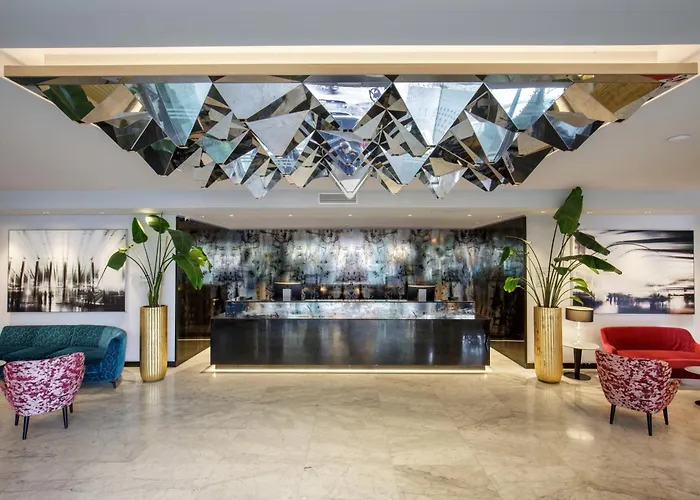 Boutique hotel only: Hotel St Martin By Omnia Hotels