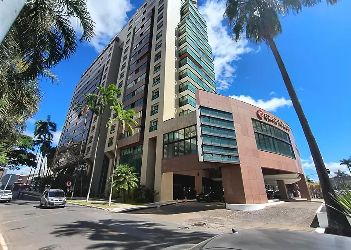  Flat particular com varanda, garagem e wi-fi no Grand Mercure