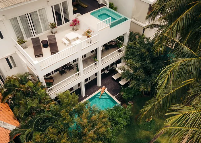 Villa M