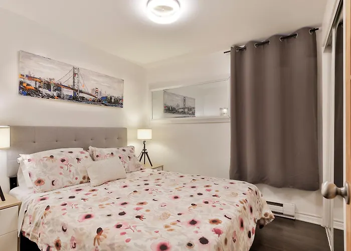 Apartments 100 Meters To Metro Beaudry - Full s - 1 Minute Walk To The Famous St Catherine Street - Fast Wifi - Washer & Dryer On Site - Montcalm Units