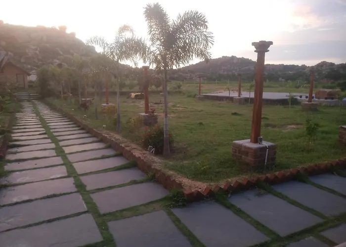 Hampi Nature Cottage