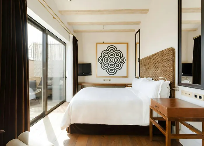 Do Placa Reial Gothic Quarter, Sonder By Marriott Bonvoy