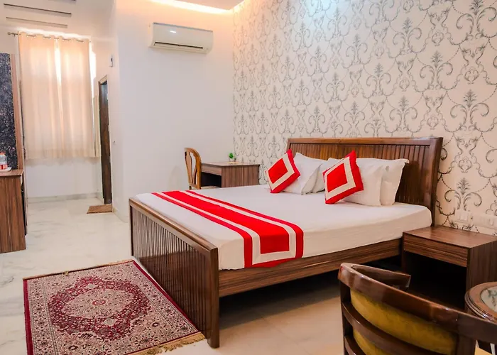 Hotel: Peepal Tree Residency