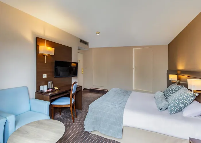 Helgon Hotel - Lourdes Pyrénées