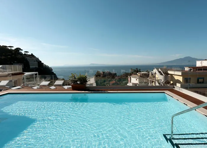 Hotel céntrico: Hotel Tirrenia