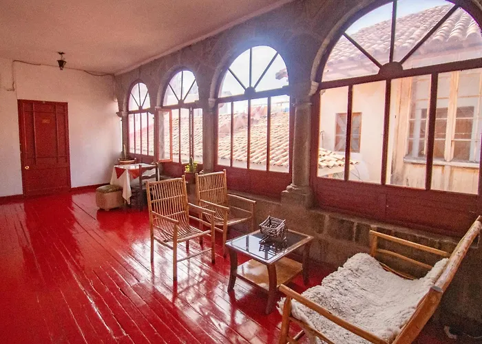 Hotel nahe College: Vip House