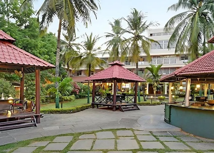 Hotel with Tennis: Royal Orchid Resort & Convention Centre, Yelahanka Bangalore