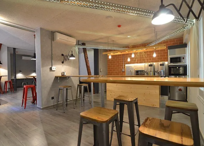 Hostel: Far Home Atocha