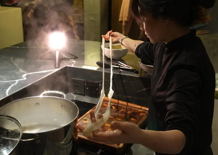 Hostel: The Common Room