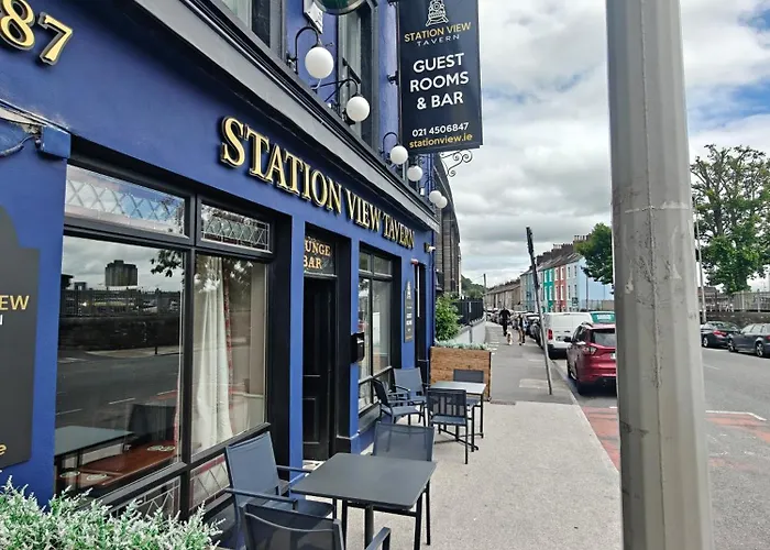 Station View Tavern