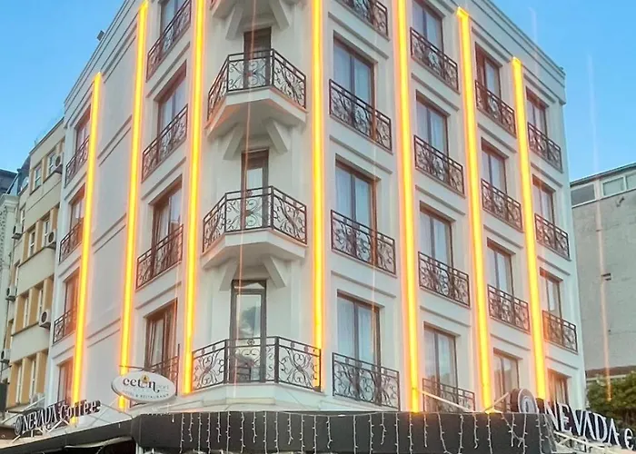 Cetin Port Hotel