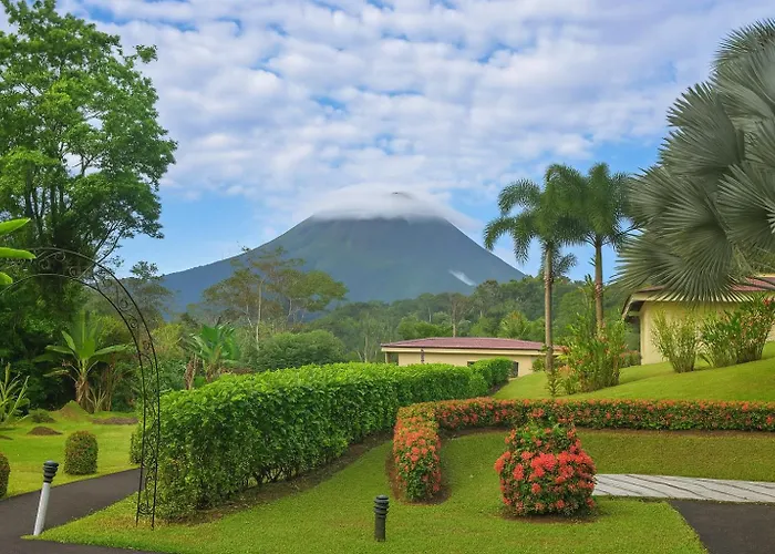 3 star hotel: Arenal Volcano Inn