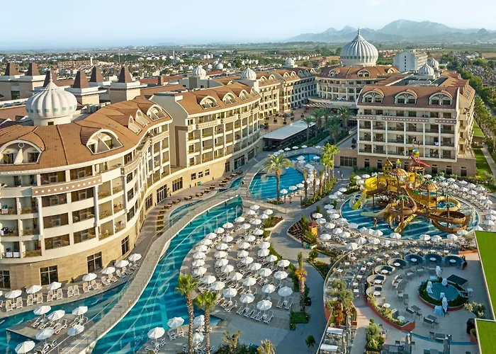  Kirman Belazur Resort & Spa