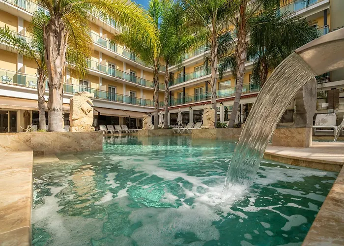 Hôtel 3 étoiles: Hotel La Palmera & Spa