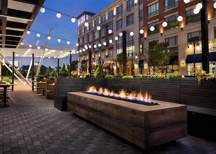 Pet Friendly hotel: Hyatt Place National Harbor