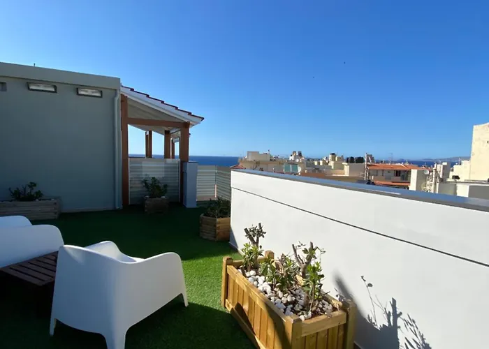 Hotel con golf: Kastro Hotel