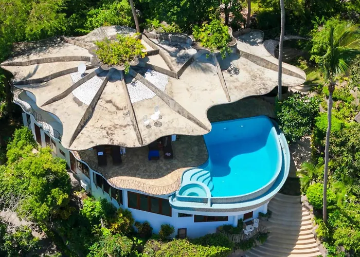 Monkey Flower Villas