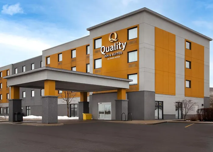 Pet Friendly hotel: Quality Inn & Suites Kingston