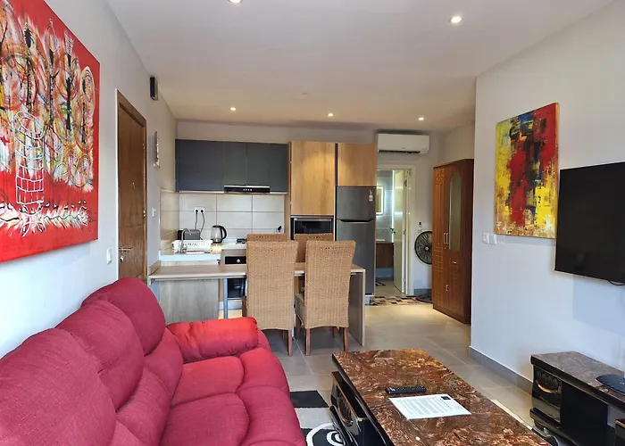 Forest View Apartments