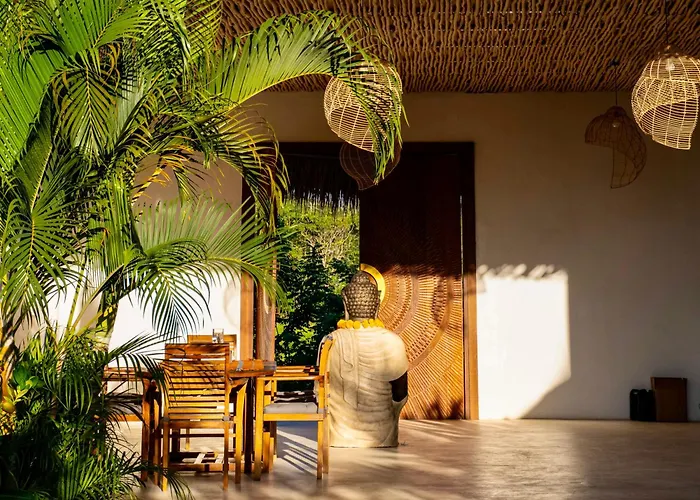 Luxury hotel only: Sukacita Hill