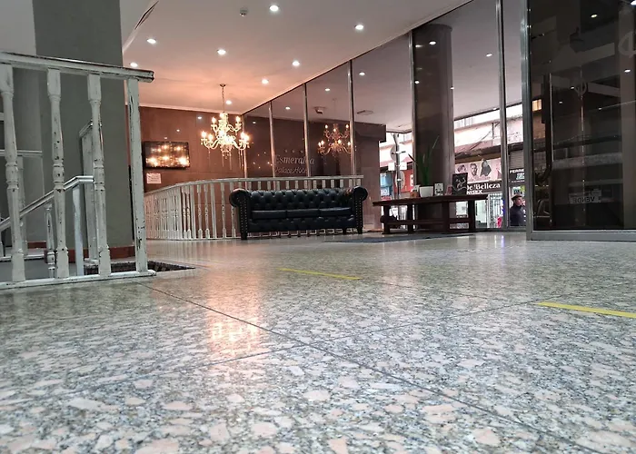 Hotel barato: Esmeralda Palace Hotel