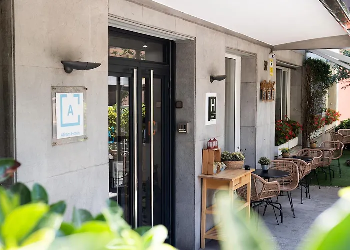 Self catering: Tres Torres Atiram Hotel