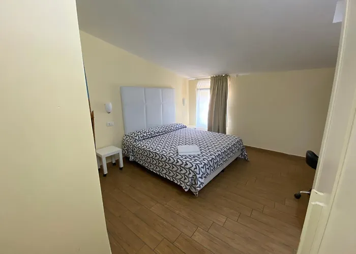 Via Mameli 5