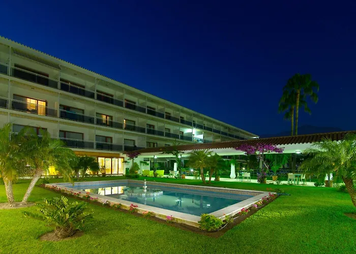 Boutique-Hotel: Parador De Nerja (Adults Only)
