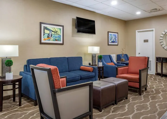 Comfort Memphis Downtown