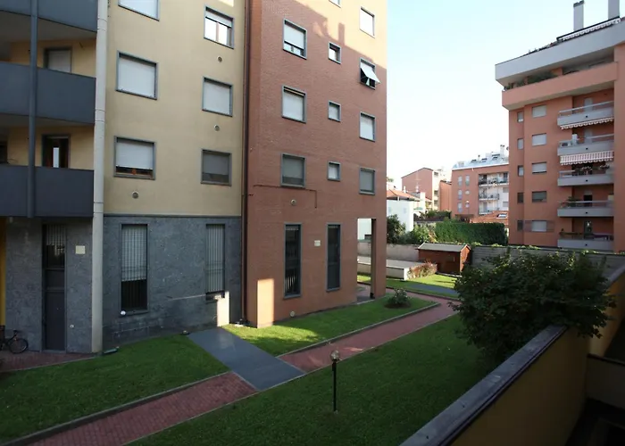 Milan Rental